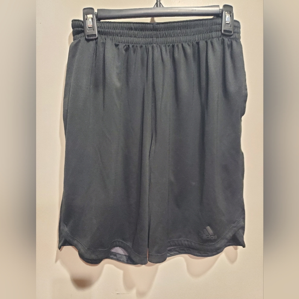 Adidas Men's Black Shorts Medium